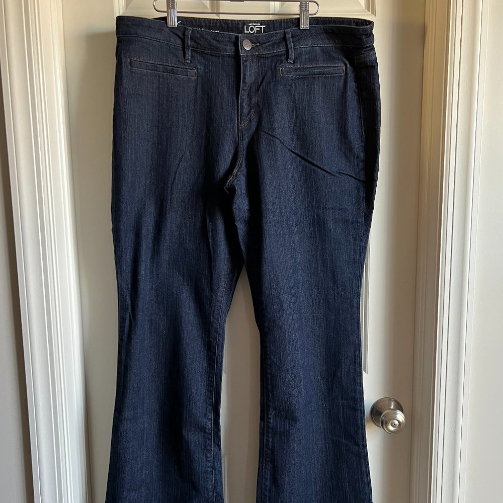 Ann Taylor LOFT Original Bootcut Jeans - Size 16